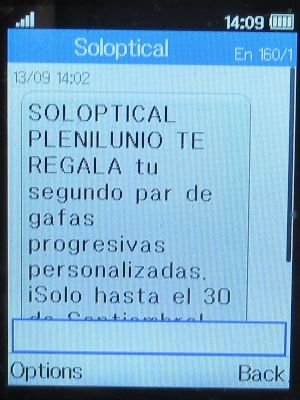 Soloptical®, Madrid, Spanien, Werbung September 2025 SMS auf einem Alcatel 2051X