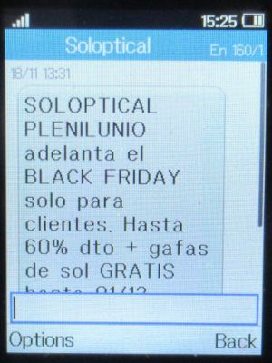 Soloptical®, Madrid, Spanien, Black Friday 2025 SMS auf einem Alcatel 2051X