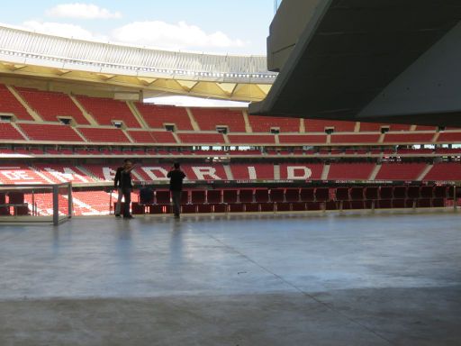 Stadion Wanda® Metropolitano, Madrid, kostenloser Blick in den Innenbereich