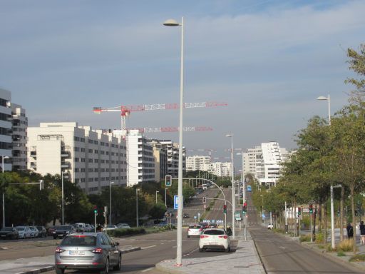 Stadtteil Valdebebas, Madrid, Spanien, Wohnhäuser an der Avenida de Juan Antonio Samaranch