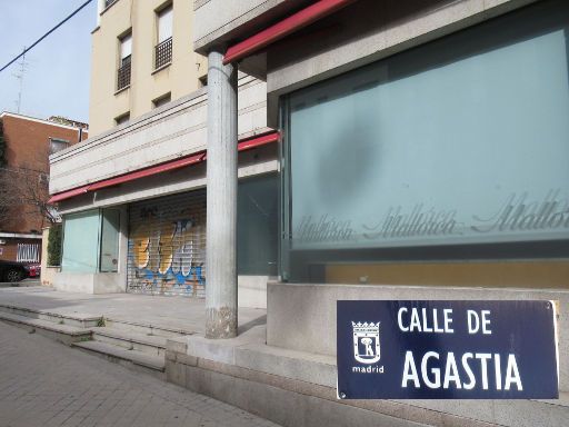 Strukturwandel Ladengeschäfte, Madrid, Spanien, Café und Pastelería Mallorca, Calle de Agastia, 2023 geschlossen