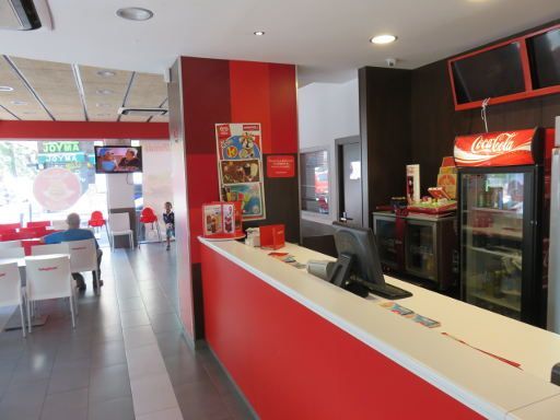 telepizza®, Madrid, Spanien, Tresen Annahme Bestellung und Ausgabe Essen