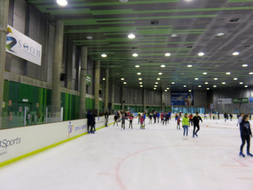 Pista de Hielo de Valdemoro, Eisbahn, Madrid, Spanien, Halle mit relativ hoher Decke