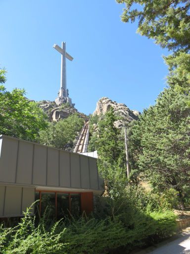 Valle de los Caídos, Madrid, Spanien, Talstation der Standseilbahn