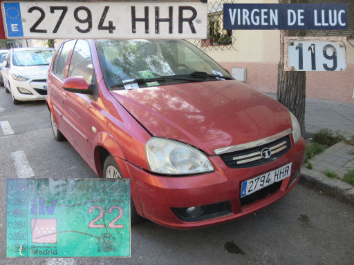 Veh&iacute;culos abandonados, verlassene Fahrzeuge, Madrid, Spanien, Tata Indica GLS, Kennzeichen 2794 HHR, Erstzulassung Dezember 2011, Calle Virgen de Lluc 119, 28027 Madrid im April 2026