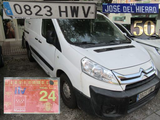 Vehículos abandonados, verlassene Fahrzeuge, Madrid, Spanien, Citroën Lieferwagen, Kennzeichen 0823 HWV, Erstzulassung Mai 2014, Calle Jose del Hierro 50, 28027 Madrid im April 2026