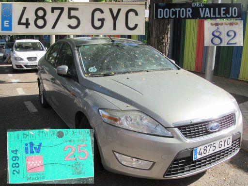 Vehículos abandonados, verlassene Fahrzeuge, Madrid, Spanien, Ford Mondeo, Kennzeichen 4875 GYC, Erstzulassung Juli 2010, Calle Doctor Vallejo 82, 28027 Madrid im April 2026