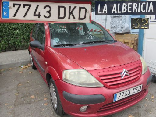 Vehículos abandonados, verlassene Fahrzeuge, Madrid, Spanien, Citroën C3, Kennzeichen 7743 DKD, Erstzulassung Januar 2005, Calle La Albericia 32, 28037 Madrid im August 2025