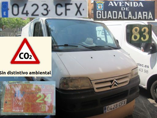 Vehículos abandonados, verlassene Fahrzeuge, Madrid, Spanien, Citroen Jumper, Kennzeichen 0423 CFX, Erstzulassung März 2003, Avenida de Guadalajara 83, 28037 Madrid im August 2025