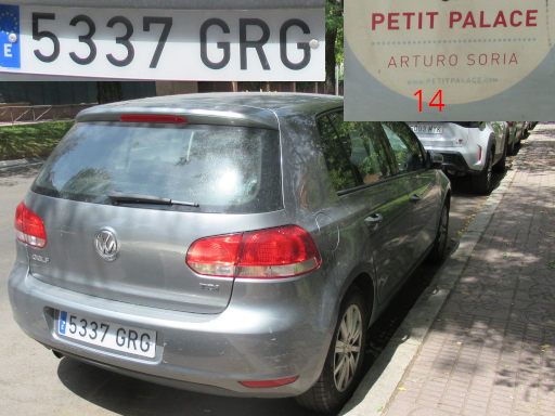 Vehículos abandonados, verlassene Fahrzeuge, Madrid, Spanien, Volkswagen Golf TDI, Kennzeichen 5337 GRG, Erstzulassung Oktober 2009, Calle Arturo Soria 14, 28027 Madrid im August 2025