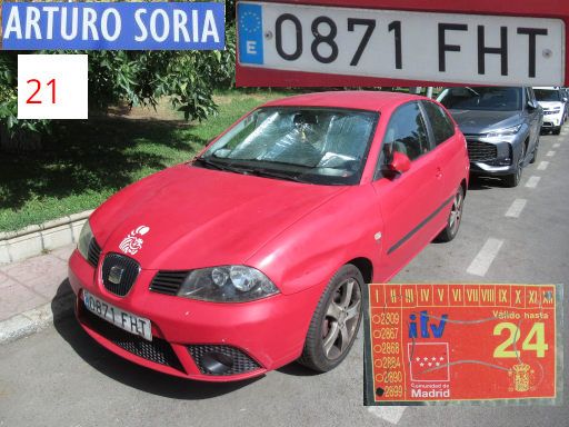 Vehículos abandonados, verlassene Fahrzeuge, Madrid, Spanien, Seat Ibiza, Kennzeichen 0871 FHT, Erstzulassung November 2006, Calle Arturo Soria 21, 28027 Madrid im August 2025