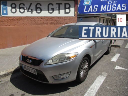 Veh&iacute;culos abandonados, verlassene Fahrzeuge, Madrid, Spanien, Ford Mondeo econetic, Kennzeichen 8646 GTB, Erstzulassung Januar 2010, Calle Musas 10 / Calle Etruria, 28022 Madrid im August 2026