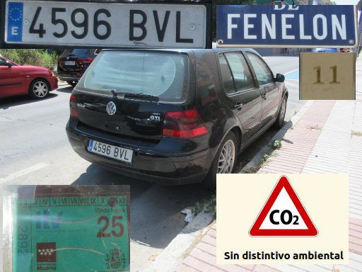 Veh&iacute;culos abandonados, verlassene Fahrzeuge, Madrid, Spanien, Volkswagen Golf GTI, Kennzeichen 4596 BVL, Erstzulassung April 2002, Calle Fenelon 11, 28022 Madrid im August 2026