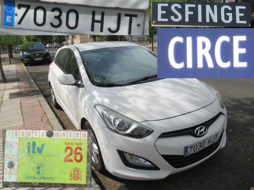 Veh&iacute;culos abandonados, verlassene Fahrzeuge, Madrid, Spanien, Hyundai i30 CRDi, Kennzeichen 7030 HJT, Erstzulassung April 2012, Calle Esfinge / Calle Circe, 28022 Madrid im August 2026