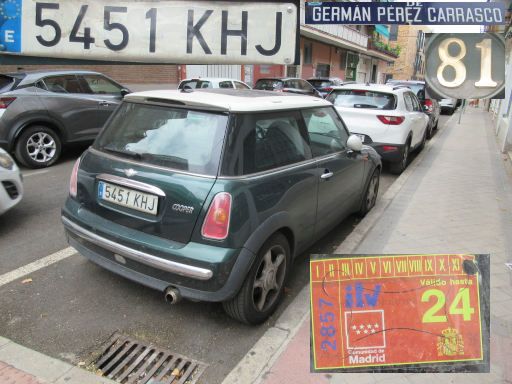 Veh&iacute;culos abandonados, verlassene Fahrzeuge, Madrid, Spanien, Mini Cooper, Kennzeichen 5451 KHJ, Erstzulassung Februar 2018, Calle German Perez Carrasco 81, 28027 Madrid im August 2026