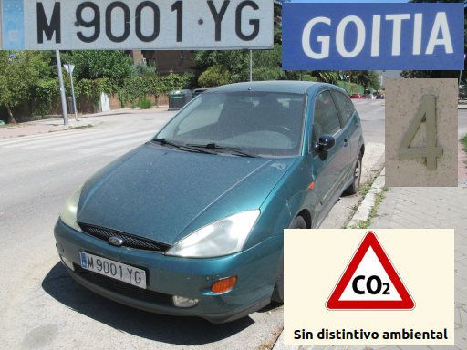 Veh&iacute;culos abandonados, verlassene Fahrzeuge, Madrid, Spanien, Ford Focus, Kennzeichen M 9001 YG, Erstzulassung Oktober 1999, Calle Goitia 4, 28027 Madrid im August 2026