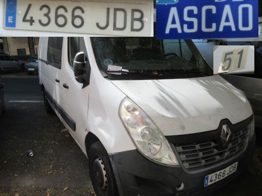 Veh&iacute;culos abandonados, verlassene Fahrzeuge, Madrid, Spanien, Renault Master, Kennzeichen 4366 JDB, Erstzulassung M&auml;rz 2015, Calle Ascao 51, 28017 Madrid im August 2026