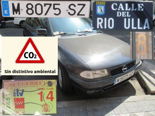 Veh&iacute;culos abandonados, verlassene Fahrzeuge, Madrid, Spanien, Opel Astra 1.6 16V, Kennzeichen M 8075 SZ, Erstzulassung November 1995, Calle Rio Ulla 8, 28017 Madrid im August 2026