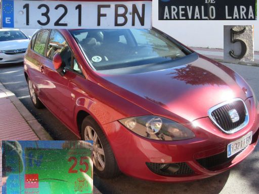 Veh&iacute;culos abandonados, verlassene Fahrzeuge, Madrid, Spanien, Seat Leon, Kennzeichen 1321 FBN, Erstzulassung Juni 2006, Calle Arevalo Lara 5, 28027 Madrid im Februar 2026