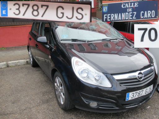 Veh&iacute;culos abandonados, verlassene Fahrzeuge, Madrid, Spanien, Opel Corsa 1.4, Kennzeichen 3787 GJS, Erstzulassung November 2008, Calle Fernandez Caro 70, 28027 Madrid im Februar 2026