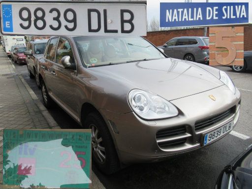 Veh&iacute;culos abandonados, verlassene Fahrzeuge, Madrid, Spanien, Porsche Cayenne, Kennzeichen 9839 DLB, Erstzulassung Januar 2005, Calle Natalia de Silva 5, 28027 Madrid im Februar 2026