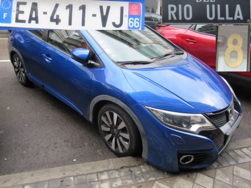 Veh&iacute;culos abandonados, verlassene Fahrzeuge, Madrid, Spanien, Honda Civic, Kennzeichen Frankreich EA 411 VJ, Erstzulassung unbekannt, Calle Rio Ulla 8, 28021 Madrid im Februar 2026