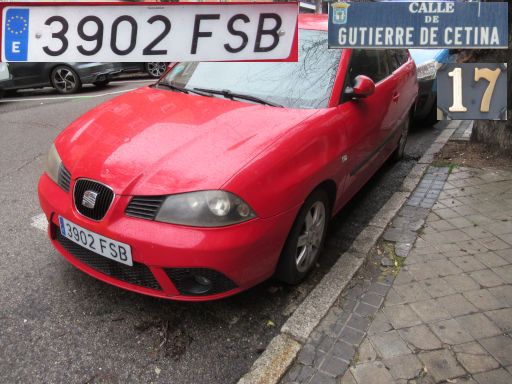 Veh&iacute;culos abandonados, verlassene Fahrzeuge, Madrid, Spanien, Seat Ibiza, Kennzeichen 3902 FSB, Erstzulassung Juni 2007, Calle Gutierre de Cetina 17, 28021 Madrid im Februar 2026