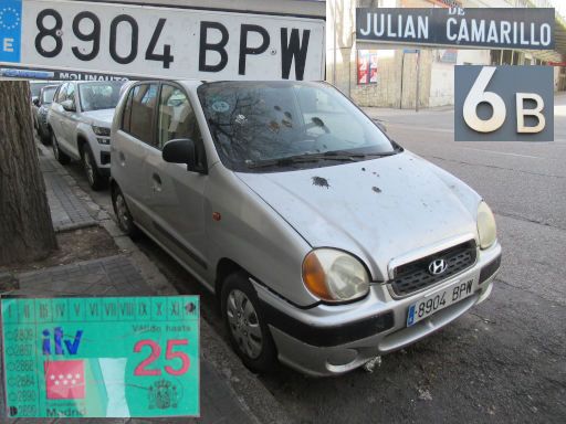 Veh&iacute;culos abandonados, verlassene Fahrzeuge, Madrid, Spanien, Hyundai, Kennzeichen 8904 BPW, Erstzulassung Dezember 2001, Calle Julian Camarillo 6 B, 28037 Madrid im Februar 2026
