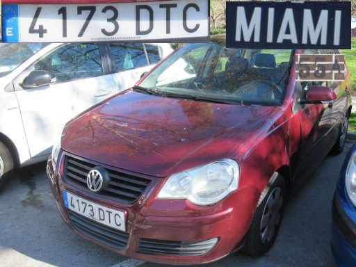 Veh&iacute;culos abandonados, verlassene Fahrzeuge, Madrid, Spanien, Volkswagen Polo 1.4, Kennzeichen 4173 DTC, Erstzulassung Januar 2005, Calle Miami 55 A, 28027 Madrid im Februar 2026