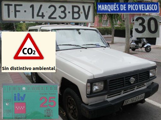 Vehículos abandonados, verlassene Fahrzeuge, Madrid, Spanien, Nissan Patrol 4x4, Kennzeichen TF 1423 BV, Erstzulassung Februar 1999, Calle Marques de pico Velasco 30, 28027 Madrid im Juli 2025