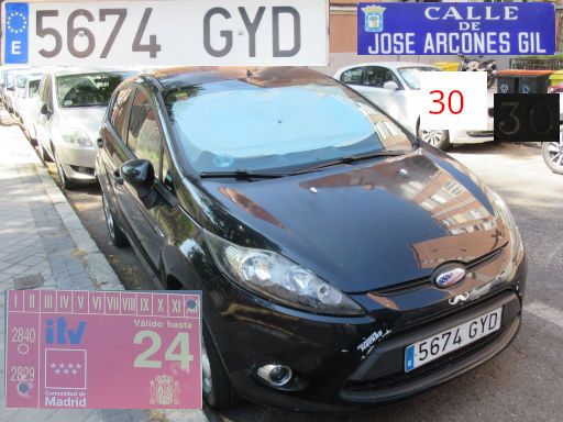 Vehículos abandonados, verlassene Fahrzeuge, Madrid, Spanien, Ford Fiesta ST, Kennzeichen 5674 GYD, Erstzulassung August 2010, Calle Jose Arcones Gil 30, 28021 Madrid im Juli 2025
