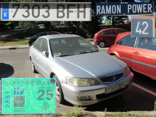 Veh&iacute;culos abandonados, verlassene Fahrzeuge, Madrid, Spanien, Honda Accord, Kennzeichen 7303 BFH, Erstzulassung Januar 2001, Calle Ramon Power 42, 28043 Madrid im Juli 2026
