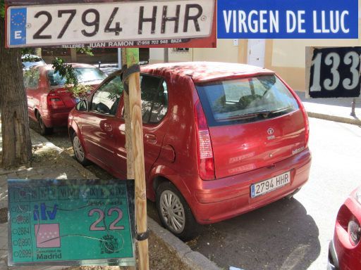 Veh&iacute;culos abandonados, verlassene Fahrzeuge, Madrid, Spanien, Tata Indica GLS, Kennzeichen 2794 HHR, Erstzulassung Dezember 2011, Calle Virgen de Lluc 133, 28027 Madrid im Juli 2026