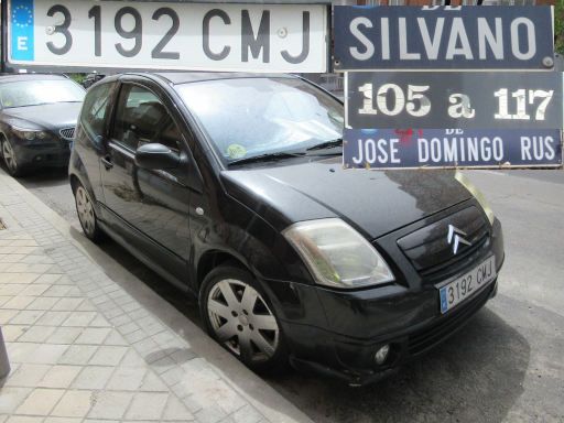 Veh&iacute;culos abandonados, verlassene Fahrzeuge, Madrid, Spanien, Citro&euml;n C2, Kennzeichen 3192 CMJ, Erstzulassung September 2003, Calle Silvano 105 / Calle Jose Domingo Rus, 28043 Madrid im Juli 2026