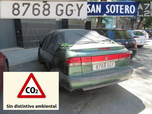 Veh&iacute;culos abandonados, verlassene Fahrzeuge, Madrid, Spanien, Saab, Kennzeichen 8768 GGY, Erstzulassung August 2008, Calle San Sotero 10, 28037 Madrid im Juli 2026