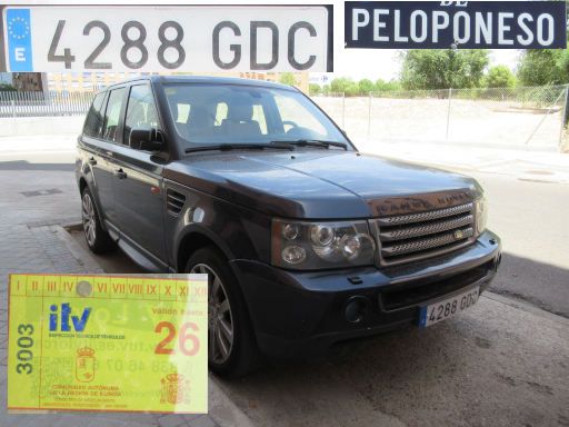 Veh&iacute;culos abandonados, verlassene Fahrzeuge, Madrid, Spanien, Range Rover, Kennzeichen 4288 GDC, Erstzulassung April 2008, Calle Peloponeso, 28032 Madrid im Juli 2026