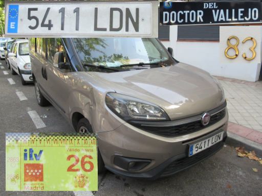 Veh&iacute;culos abandonados, verlassene Fahrzeuge, Madrid, Spanien, Fiat Doblo, Kennzeichen 5411 LDN, Erstzulassung Dezember 2019, Calle Doctor Vallejo 83, 28027 Madrid im Juli 2026