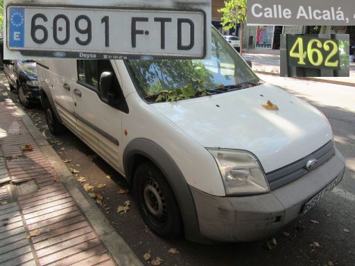 Veh&iacute;culos abandonados, verlassene Fahrzeuge, Madrid, Spanien, Ford Transit connect, Kennzeichen 6091 FTD, Erstzulassung Juli 2007, Calle Alcala 462, 28027 Madrid im Juli 2026