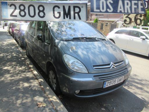 Veh&iacute;culos abandonados, verlassene Fahrzeuge, Madrid, Spanien, Citro&euml;n Xsara, Kennzeichen 2808 GMR, Erstzulassung Juni 2009, Calle Los Arfe 36, 28027 Madrid im Juli 2026