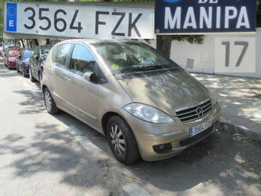 Veh&iacute;culos abandonados, verlassene Fahrzeuge, Madrid, Spanien, Mercedes-Benz A 180 CDI, Kennzeichen 3564 FZK, Erstzulassung Januar 2008, Calle Manipa 17, 28027 Madrid im Juli 2026