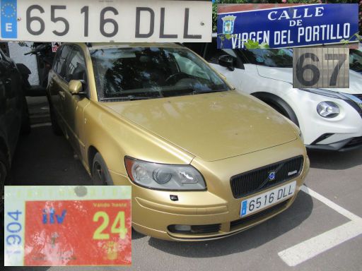 Vehículos abandonados, verlassene Fahrzeuge, Madrid, Spanien, Volvo V50, Kennzeichen 6516 DLL, Erstzulassung Januar 2005, Calle Virgen del Portillo 67, 28027 Madrid im Juni 2025