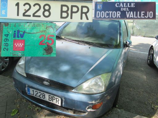 Vehículos abandonados, verlassene Fahrzeuge, Madrid, Spanien, Ford Focus, Kennzeichen 1228 BPR, Erstzulassung Dezember 2001, Calle Doctor Vallejo, 28027 Madrid im Juni 2025