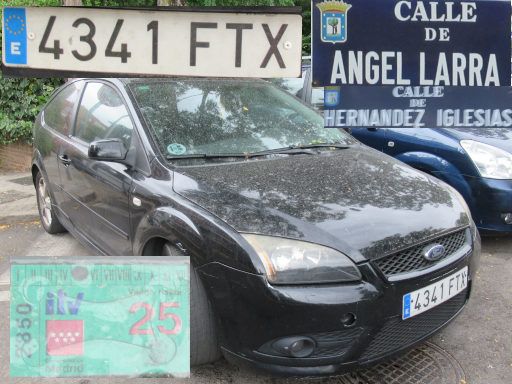 Vehículos abandonados, verlassene Fahrzeuge, Madrid, Spanien, Ford Focus, Kennzeichen 4341 FTX, Erstzulassung August 2007, Calle Angel Larra / Calle Hernandez Iglesias, 28027 Madrid im Juni 2025