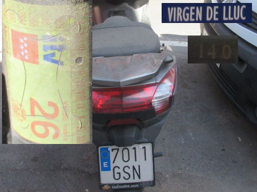 Veh&iacute;culos abandonados, verlassene Fahrzeuge, Madrid, Spanien, Motorroller, Kennzeichen 7011 GSN, Erstzulassung Dezember 2009, Calle Virgen de Lluc 140, 28027 Madrid im Juni 2026