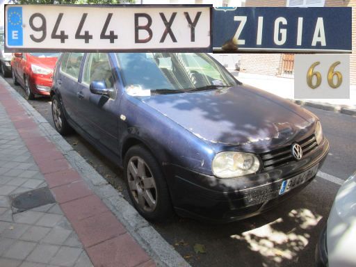 Veh&iacute;culos abandonados, verlassene Fahrzeuge, Madrid, Spanien, Volkswagen Golf GTI, Kennzeichen 9444 BXY, Erstzulassung Juli 2002, Calle Zigia 66, 28027 Madrid im Juni 2026