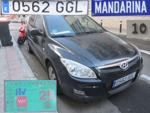 Veh&iacute;culos abandonados, verlassene Fahrzeuge, Madrid, Spanien, Hyundai i30, Kennzeichen 0562 GGL, Erstzulassung Juli 2008, Calle Mandarina 10, 28027 Madrid im Juni 2026
