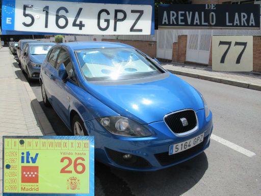 Veh&iacute;culos abandonados, verlassene Fahrzeuge, Madrid, Spanien, Seat Leon, Kennzeichen 5164 GPZ, Erstzulassung Oktober 2009, Calle Arevalo Lara 77, 28027 Madrid im Juni 2026