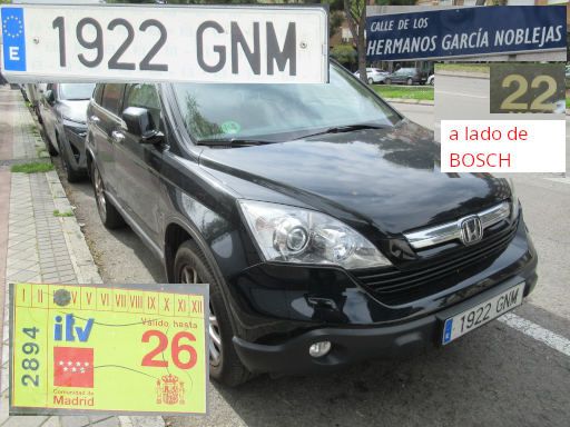 Veh&iacute;culos abandonados, verlassene Fahrzeuge, Madrid, Spanien, Honda CR-V, Kennzeichen 1922 GNM, Erstzulassung Juli 2009, Avenida de la Institucion Libre de Ense&ntilde;anza 22, 28037 Madrid im M&auml;rz 2026