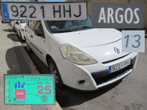 Veh&iacute;culos abandonados, verlassene Fahrzeuge, Madrid, Spanien, Renault Clio dCi, Kennzeichen 9221 HHJ, Erstzulassung Dezember 2011, Calle Argos 13, 28037 Madrid im M&auml;rz 2026
