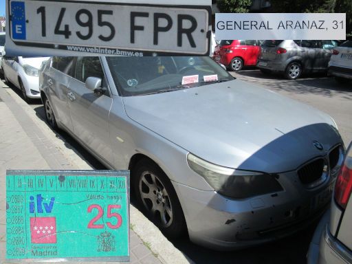 Veh&iacute;culos abandonados, verlassene Fahrzeuge, Madrid, Spanien, BMW 5er Serie, Kennzeichen 1495 FPR, Erstzulassung Mai 2007, Calle General Aranaz 31, 28027 Madrid im M&auml;rz 2026